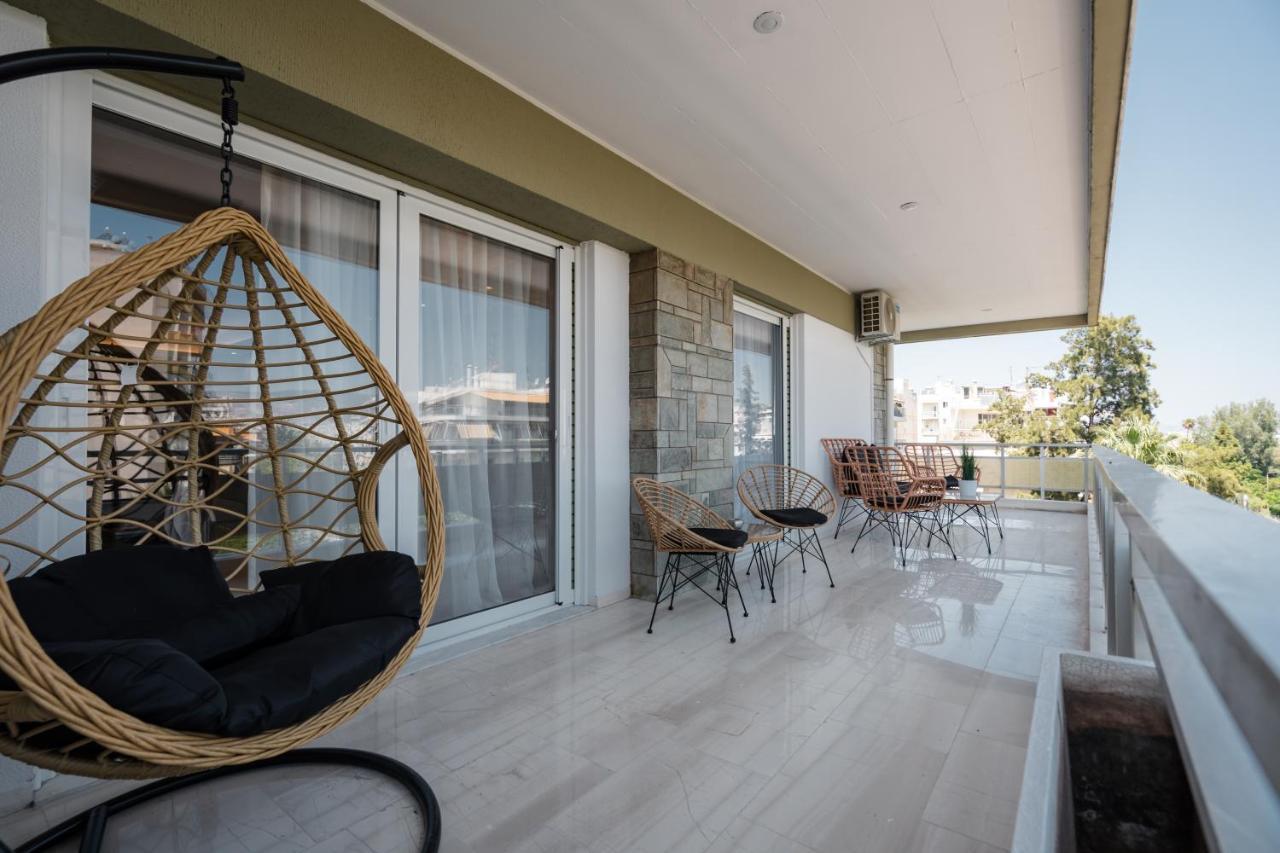 Luxury 4 Bedrooms Apartment Near Flisvos Marina 피레아스 외부 사진