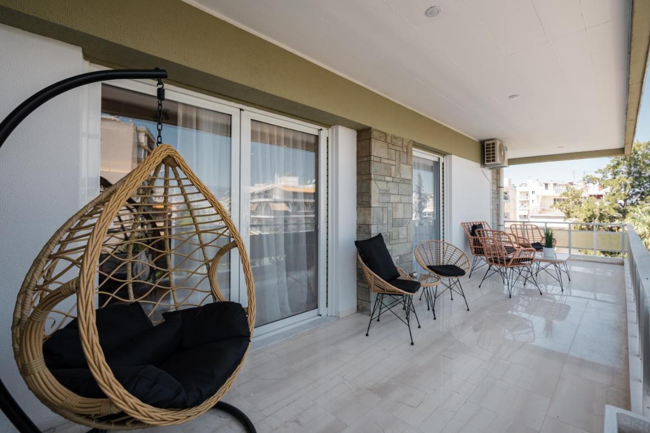Luxury 4 Bedrooms Apartment Near Flisvos Marina 피레아스 외부 사진