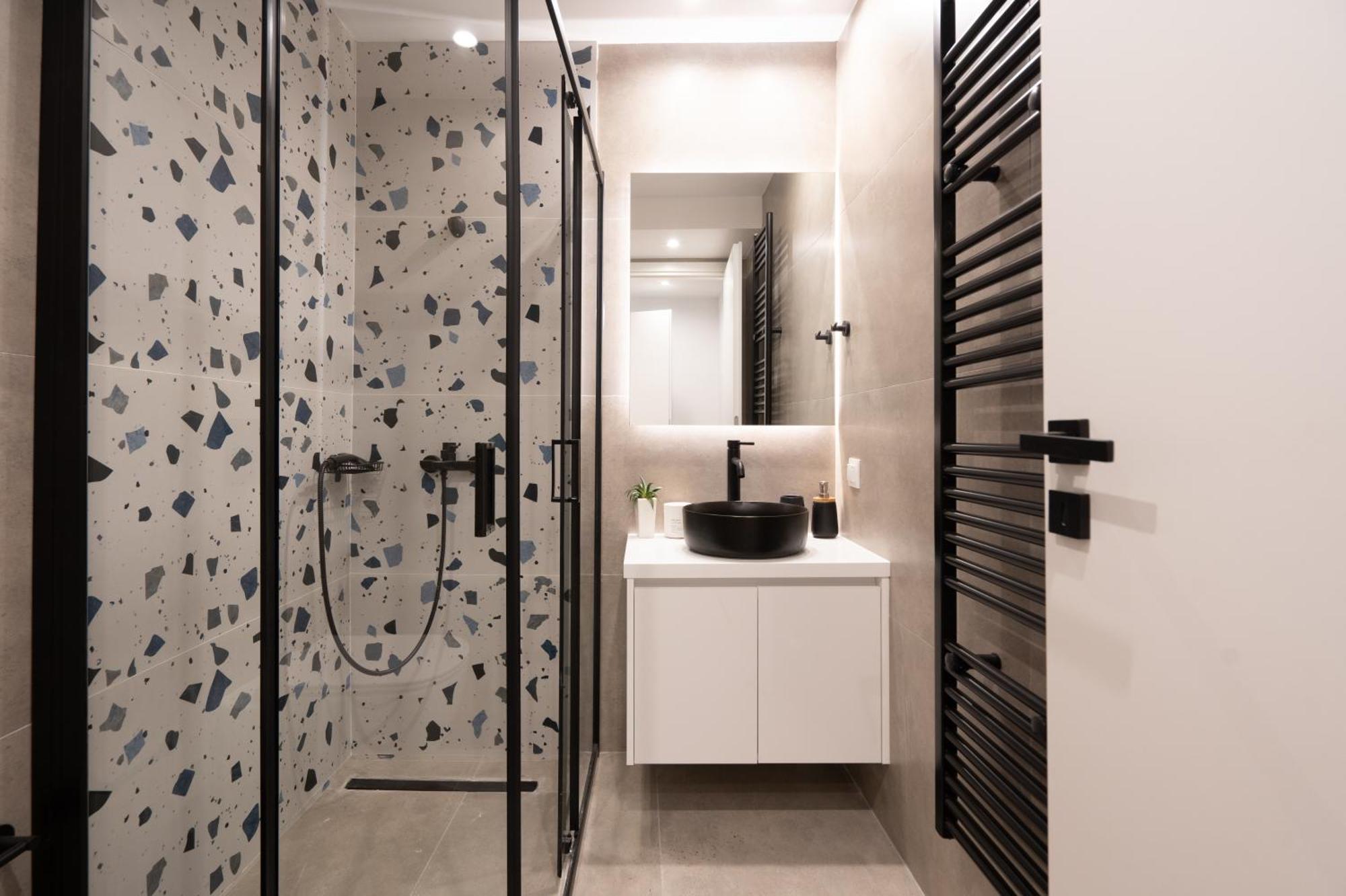 Luxury 4 Bedrooms Apartment Near Flisvos Marina 피레아스 외부 사진